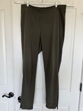 Athleta Brooklyn Ankle Pant 14 Tall Olive Green 31” Inseam Side Slit Stretch
